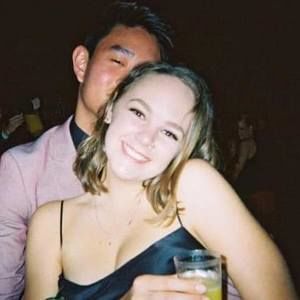 Meet your Posher, Dayna